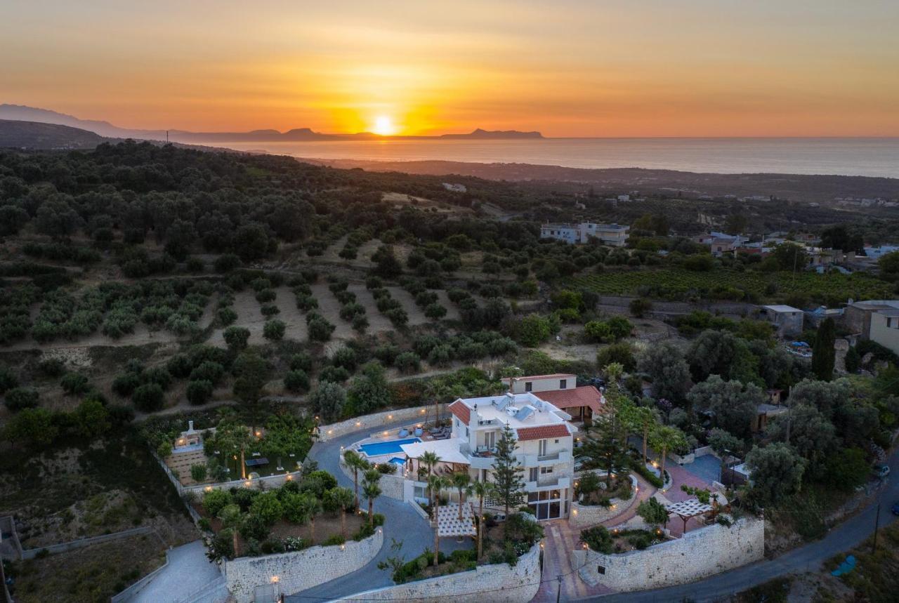 Kipo Paradiso Spa, Yoga & Gym Resort Kirianna Buitenkant foto