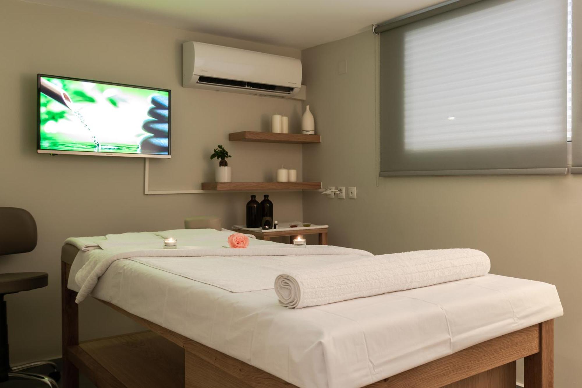 Kipo Paradiso Spa, Yoga & Gym Resort Kirianna Buitenkant foto